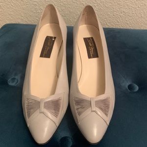 Vintage Sesto Meucci Kitten Heels